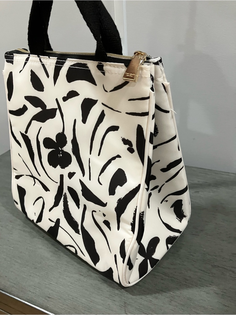 Kate Spade Black and White Abstract Floral Tote - Picture 4 of 6